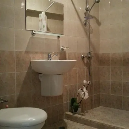 Sea View Family Hotel 2*